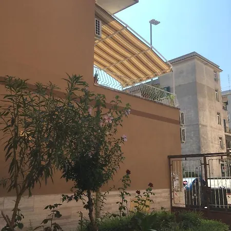 Turistico Via Dei Faggi - Rome